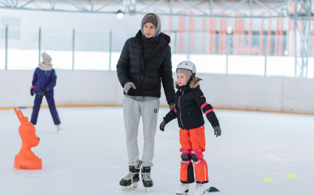 Каток на крыше ТЦ «Каширская Плаза» фото 1